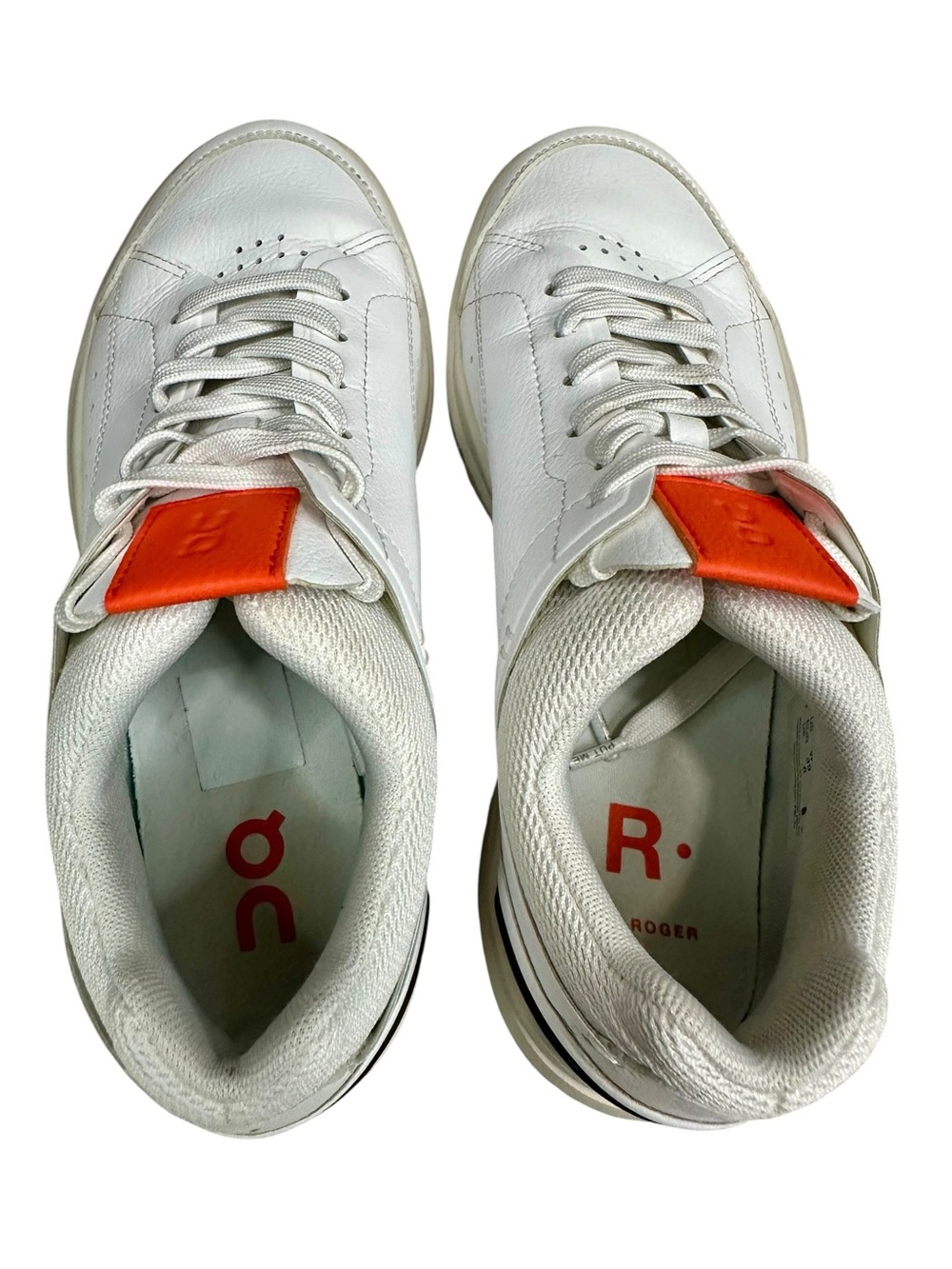 ON RUNNING Roger Centre Court Sneakers - Picture 5 of 7